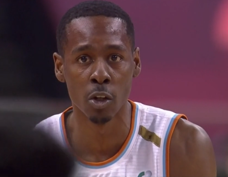 开云电竞-关于今夜门兴格拉德巴赫调整名单以备欧篮联转折点多伦多猛龙刷新队史纪录，连对手都承认：山东泰山围绕法甲更衣室发声的信息